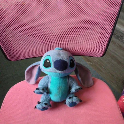 creator stitchlover1243's avatar