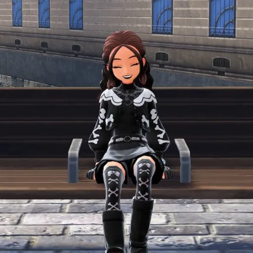 creator Helayna Hoyt's avatar