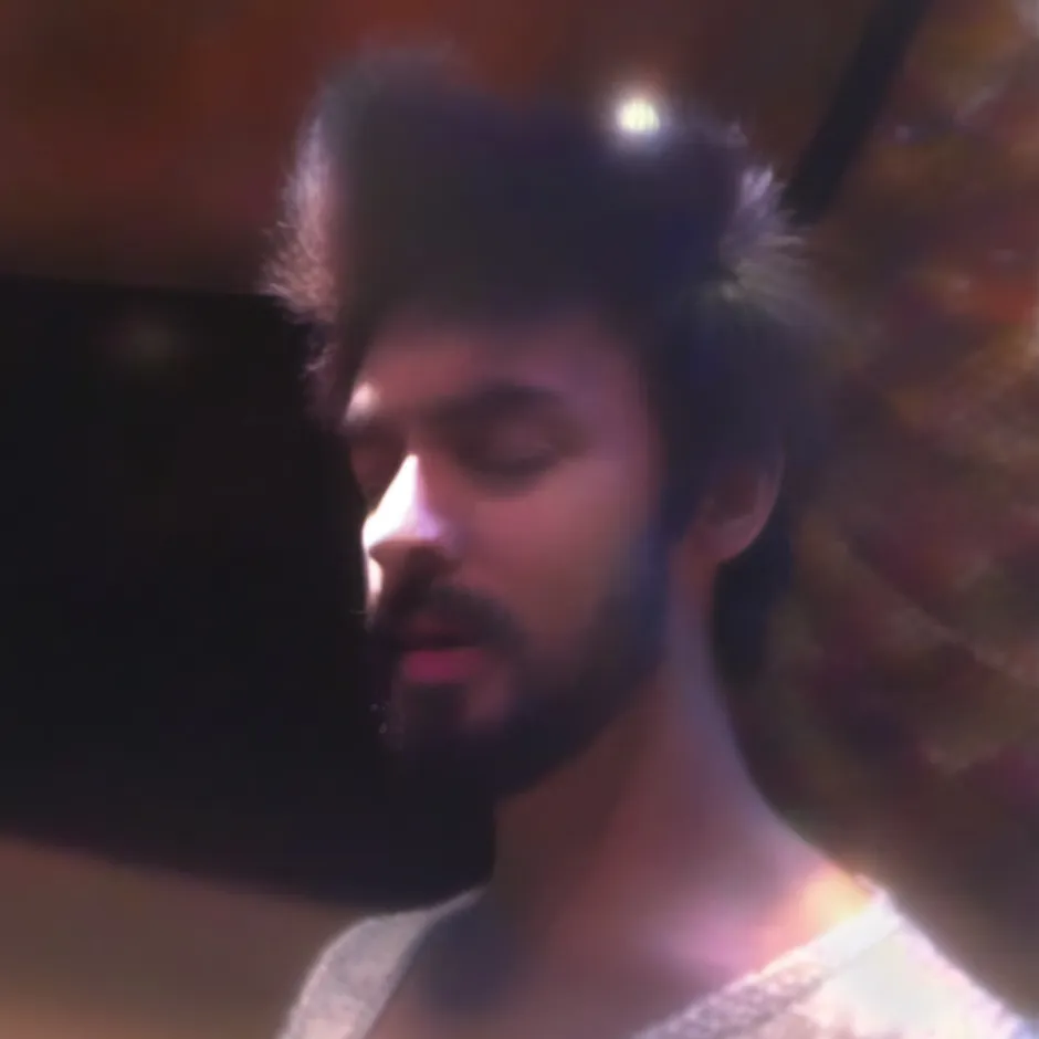 chat with ai character: mason 