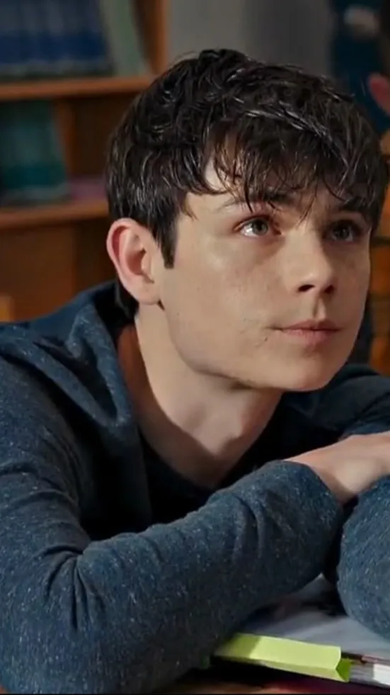 ai character: Alex Walter background