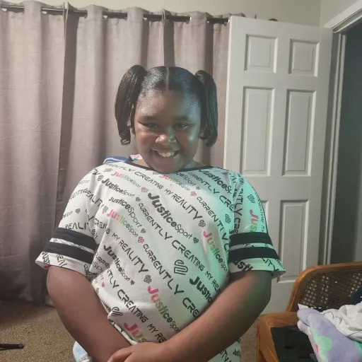 creator Marinette paris's avatar