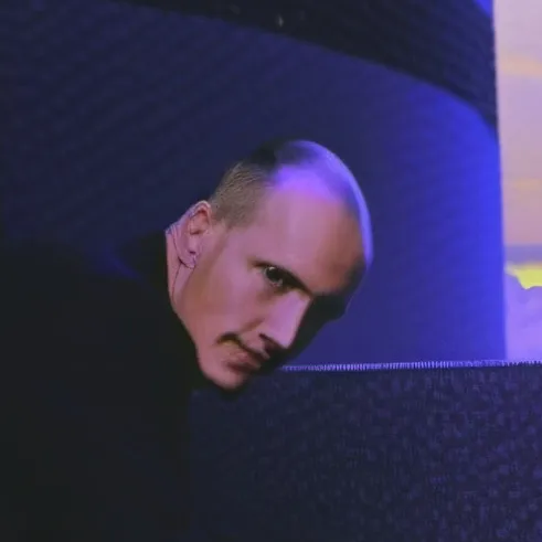 chat with ai character: Jerry