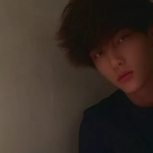 chat with ai character: Alejandro & Abram