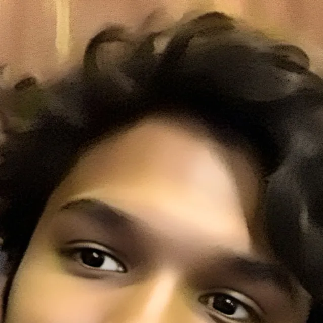 chat with ai character: David 