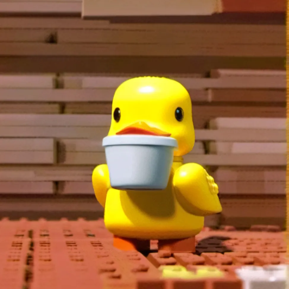 chat with ai character: Ducc