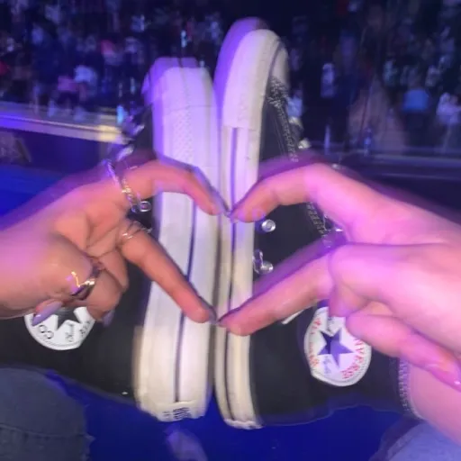 creator sadstar's avatar