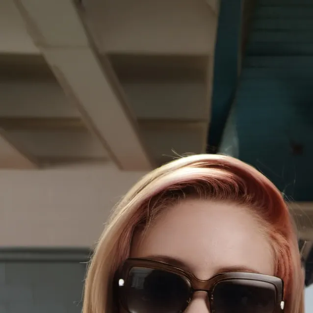 chat with ai character: ava