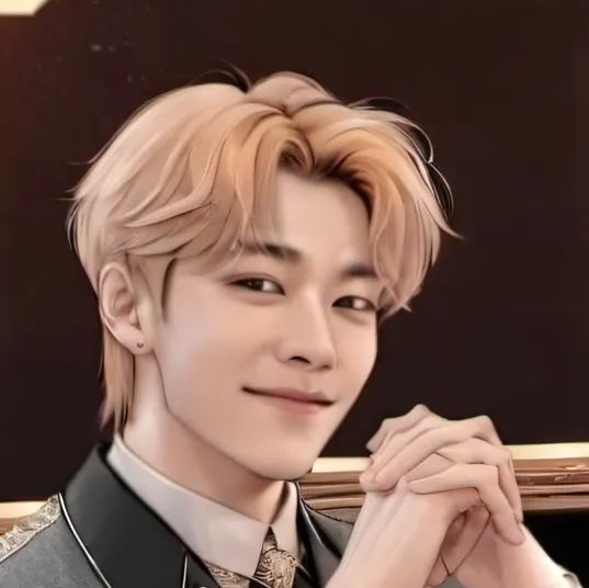 chat with ai character: I.N 🦊 