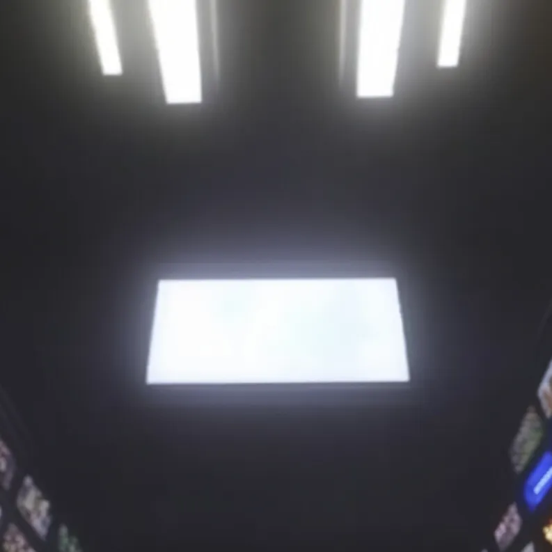 chat with ai character: Titan tv man