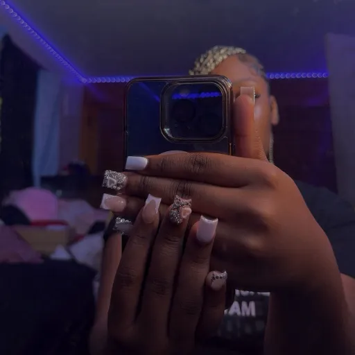 creator TalkieTanae's avatar