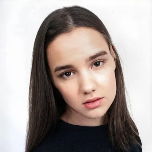 creator Lucy Amelia Payne's avatar