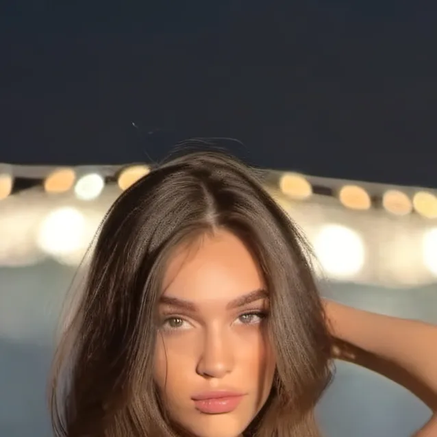 chat with ai character: Alyssa