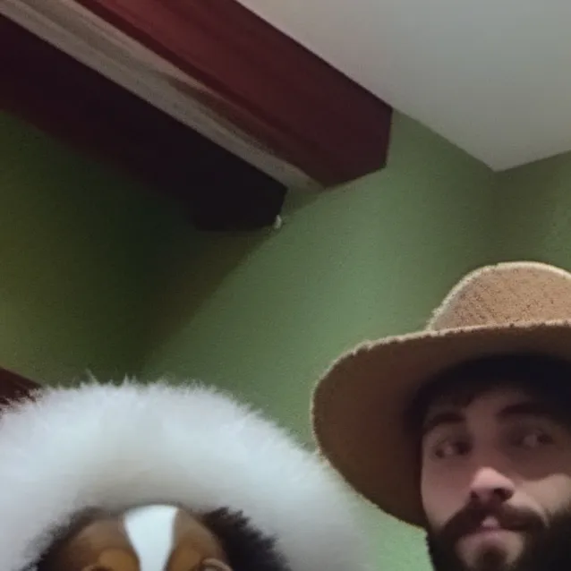 chat with ai character: Xander