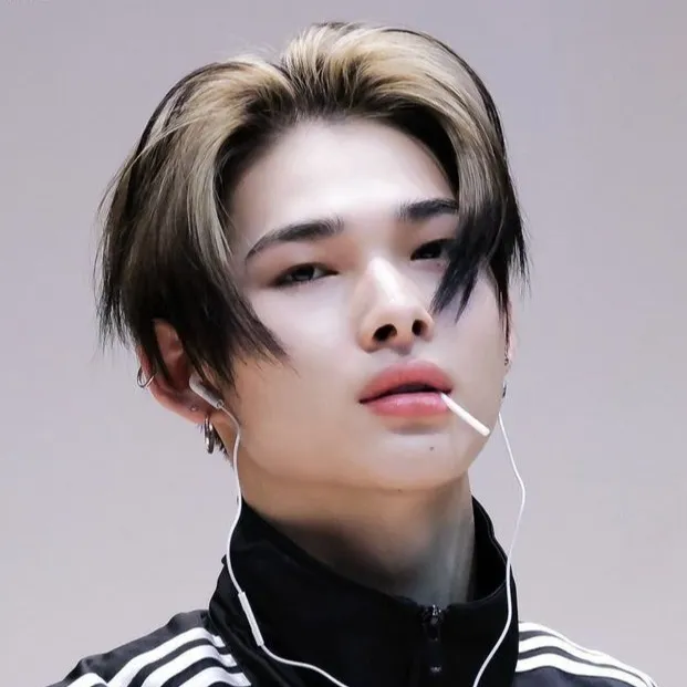 chat with ai character: NIKI