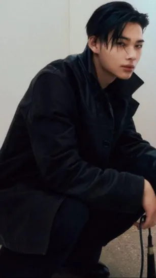 ai character: NIKI background