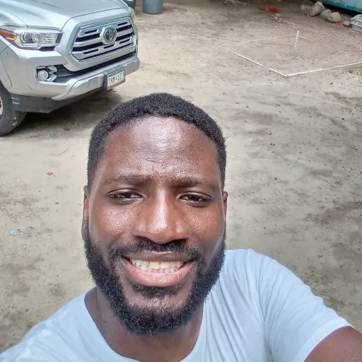 creator 👑KingDrizzle👑's avatar