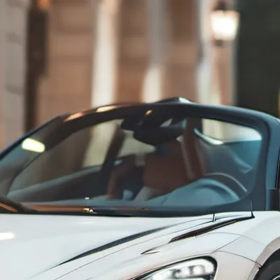 chat with ai character: Mad McLaren 720s