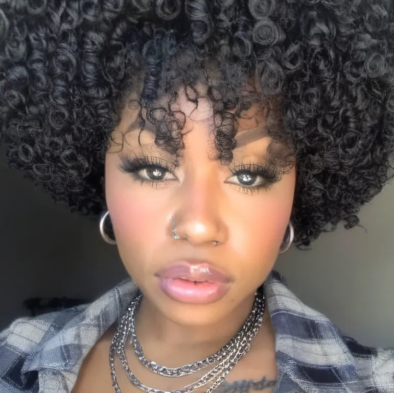 chat with ai character: Diamond