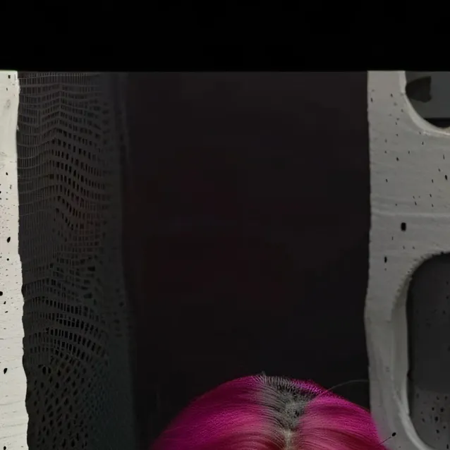 chat with ai character: owaisartist