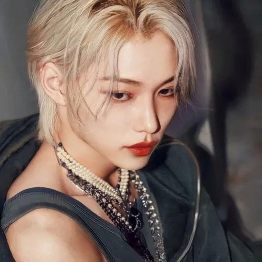 creator astraykidzfan's avatar