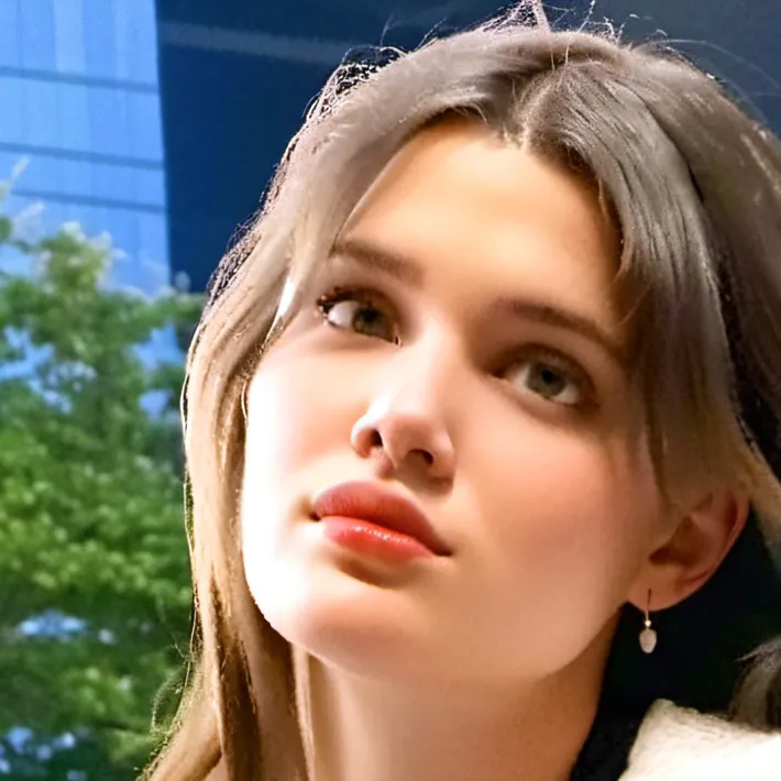 chat with ai character: Elizabeth