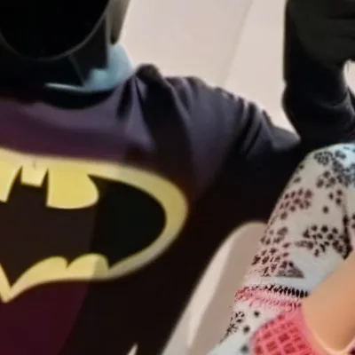 chat with ai character: Maddie