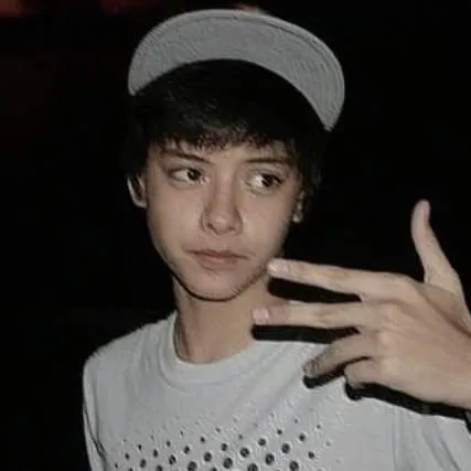 creator NezukoFanGirl's avatar