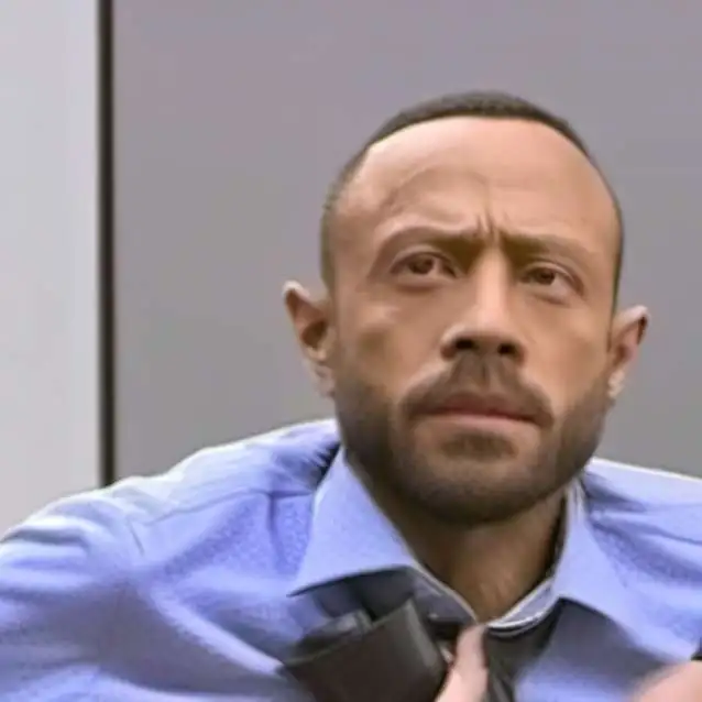 chat with ai character: Darrell Brooks