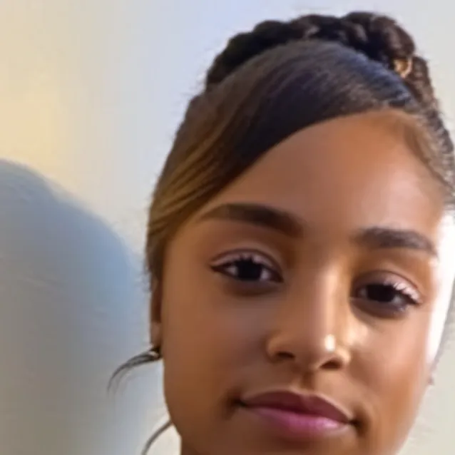 chat with ai character: tyla