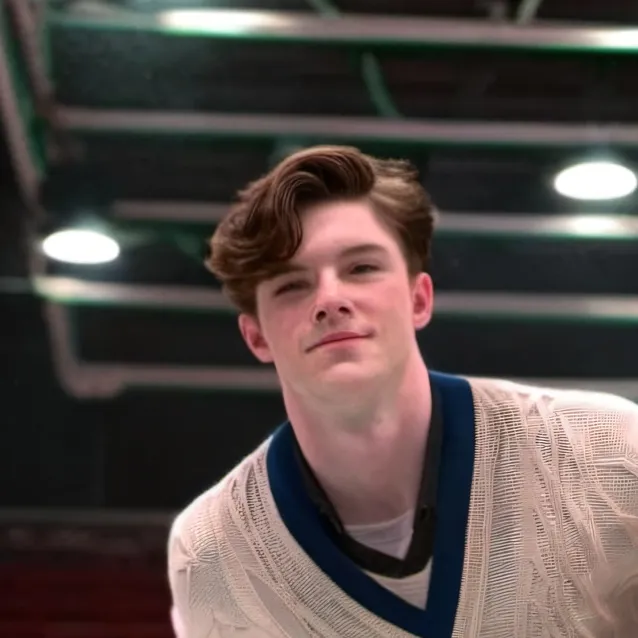 chat with ai character: Valeriy Angeolpol 