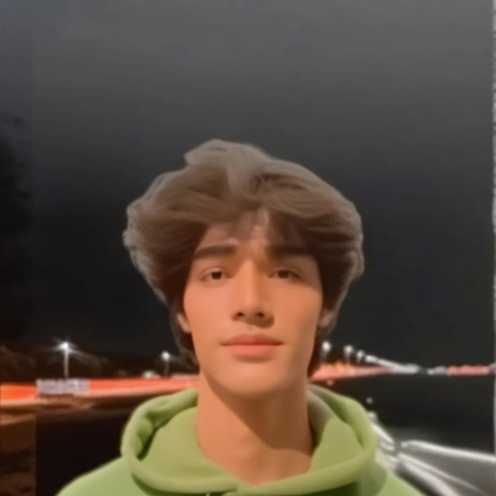 chat with ai character: ethan