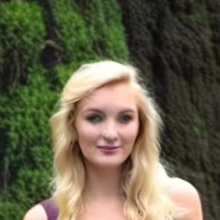 chat with ai character: Lisa