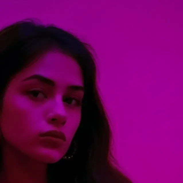 chat with ai character: kylah