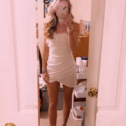 creator lilly <333's avatar