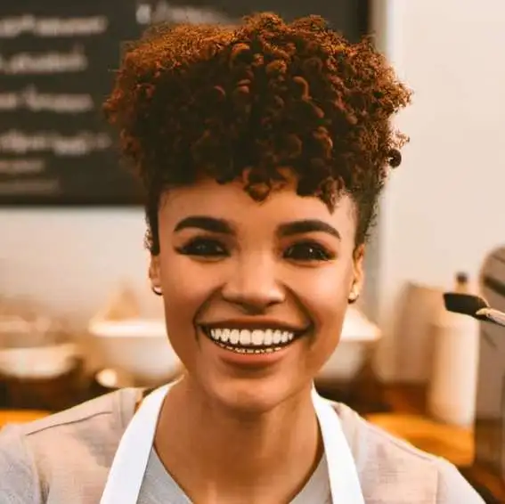 chat with ai character: Amy