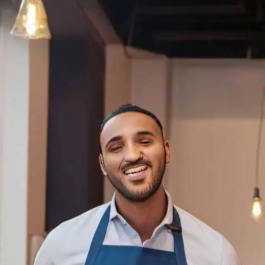 chat with ai character: Aaron 