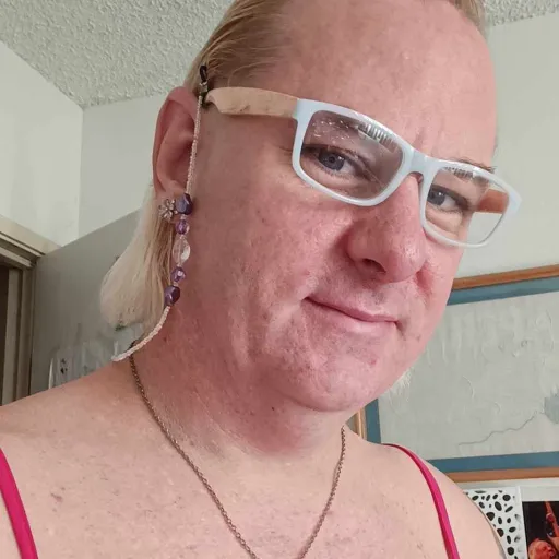 creator happily seeking's avatar