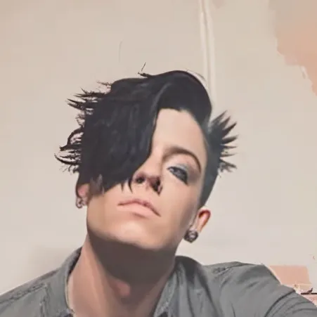 chat with ai character: David