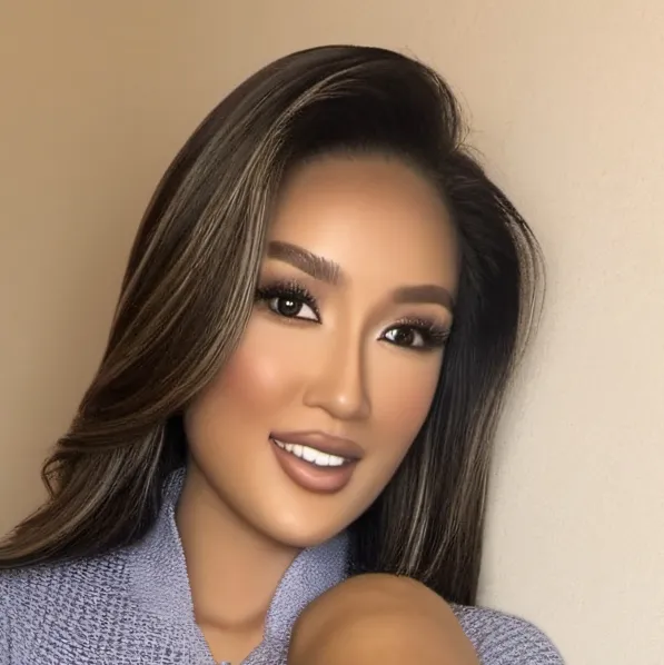 chat with ai character: Aiko