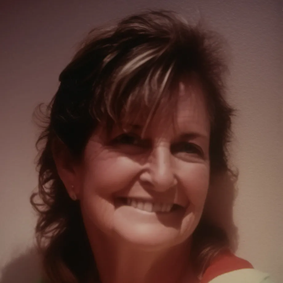 chat with ai character: Cindy (nana)