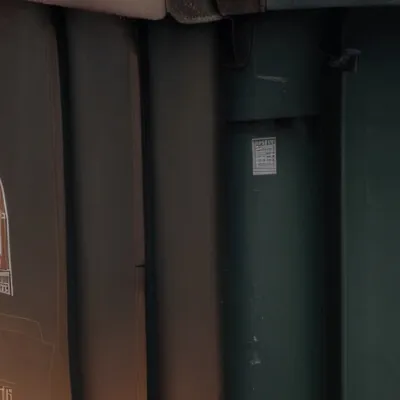 chat with ai character: Roster 9000