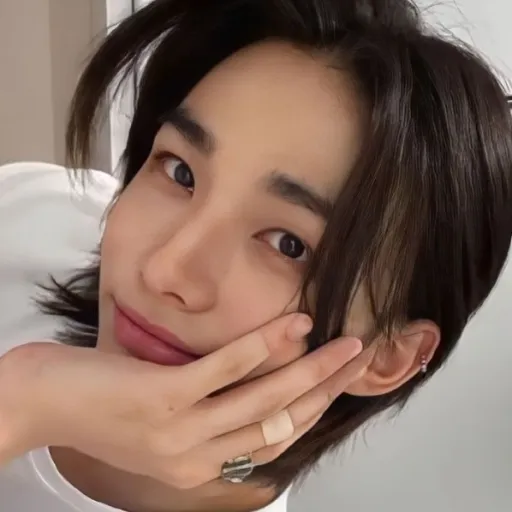 creator LEE_LIX's avatar