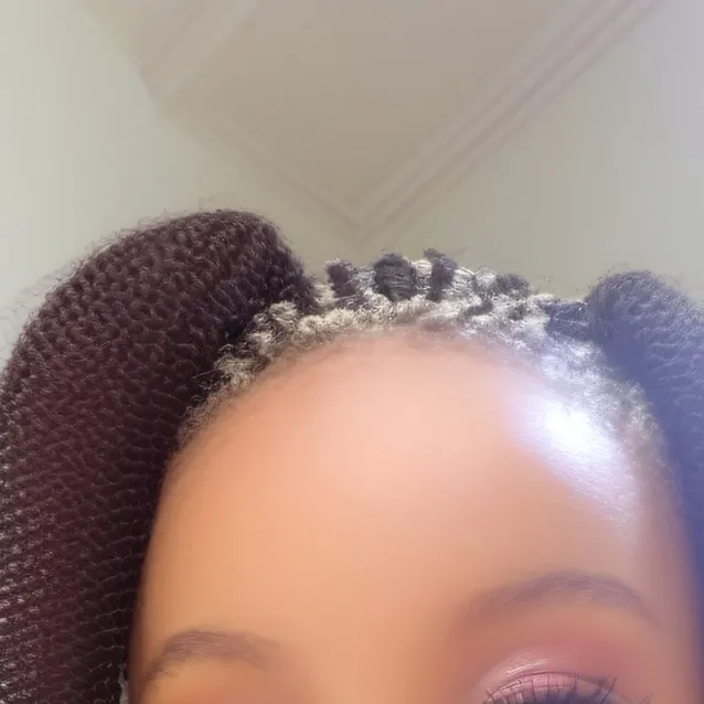 chat with ai character: Kayleigh