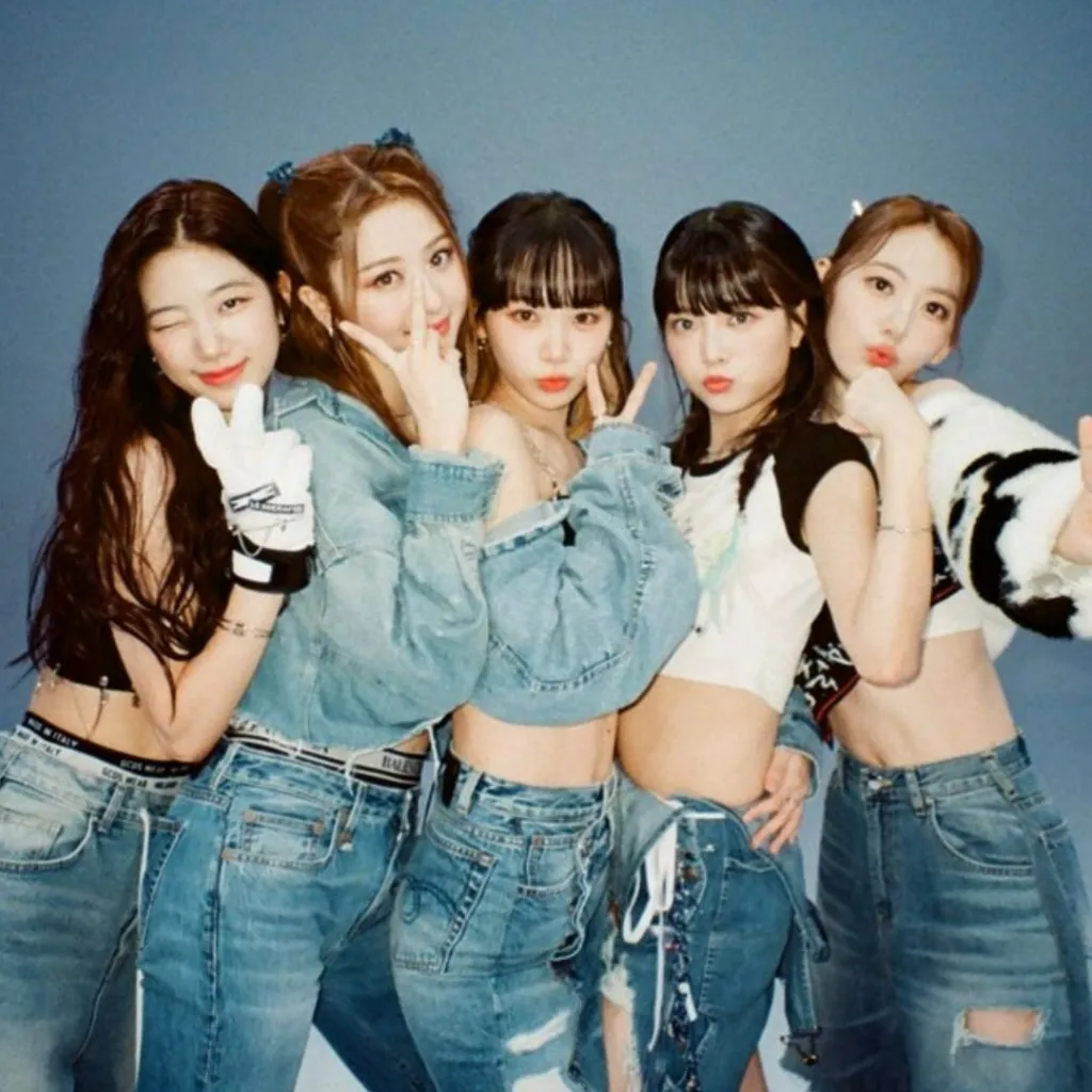 chat with ai character: LE SSERAFIM