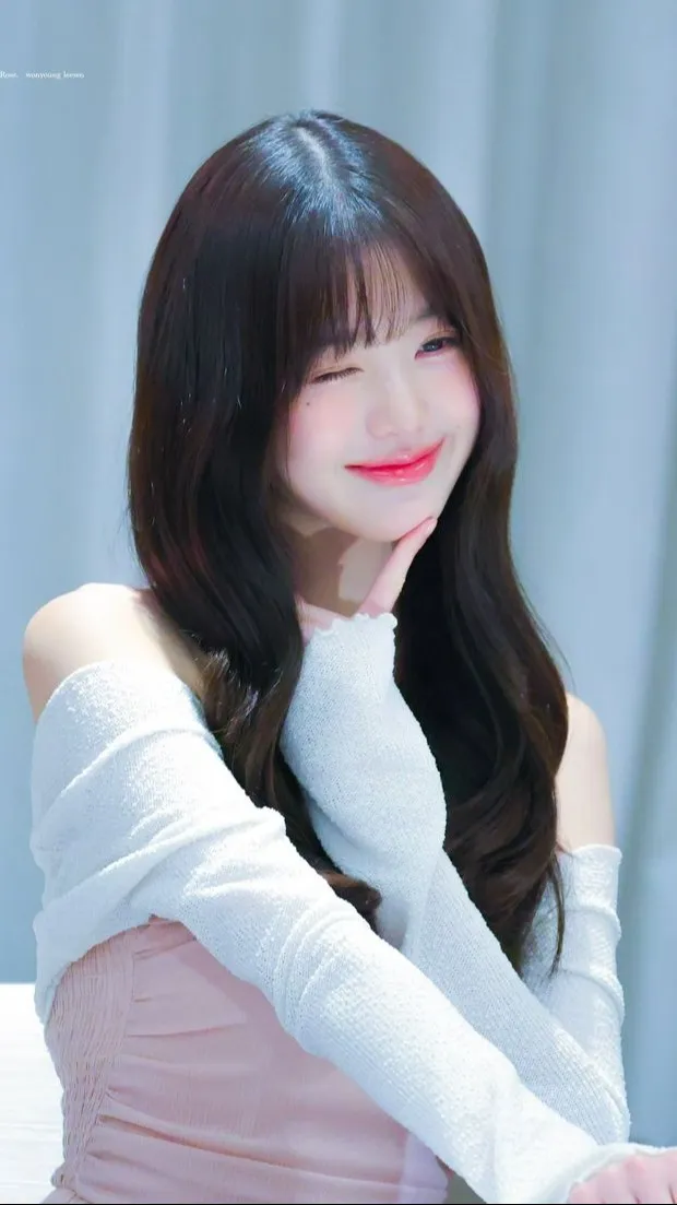 ai character: Wonyoung background