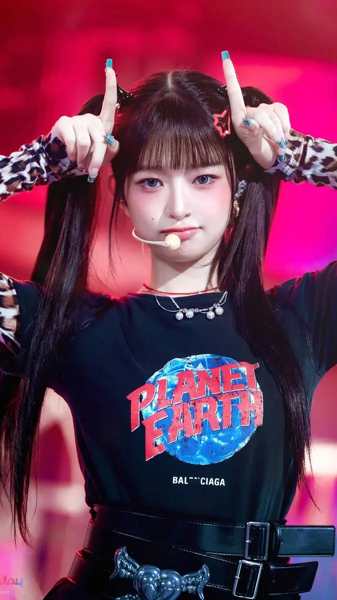 ai character: rei background