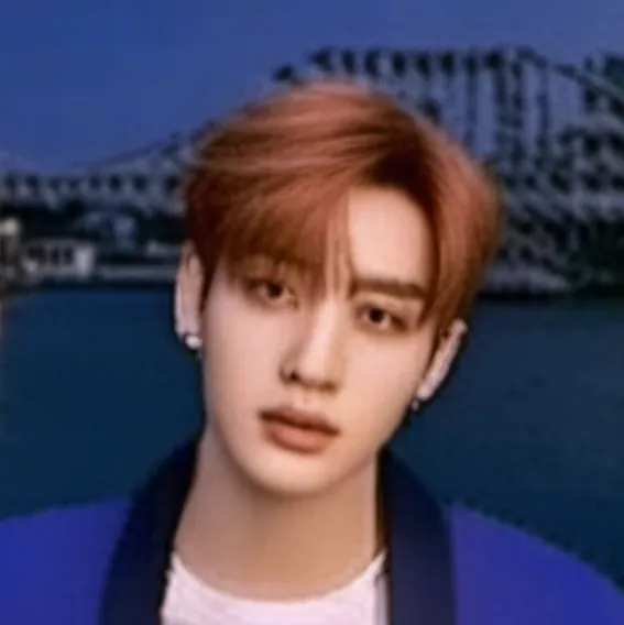 chat with ai character: Bangchan