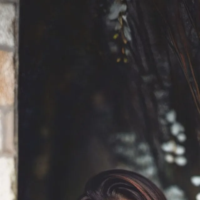 chat with ai character: Kriti SANON