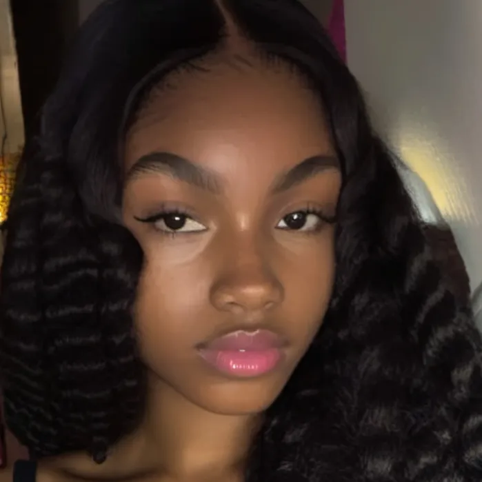 chat with ai character: Imari