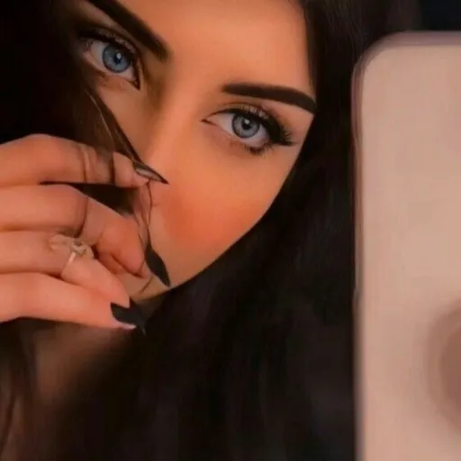 creator emlee's avatar